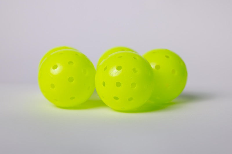 'Q' Ball - 8 Pack